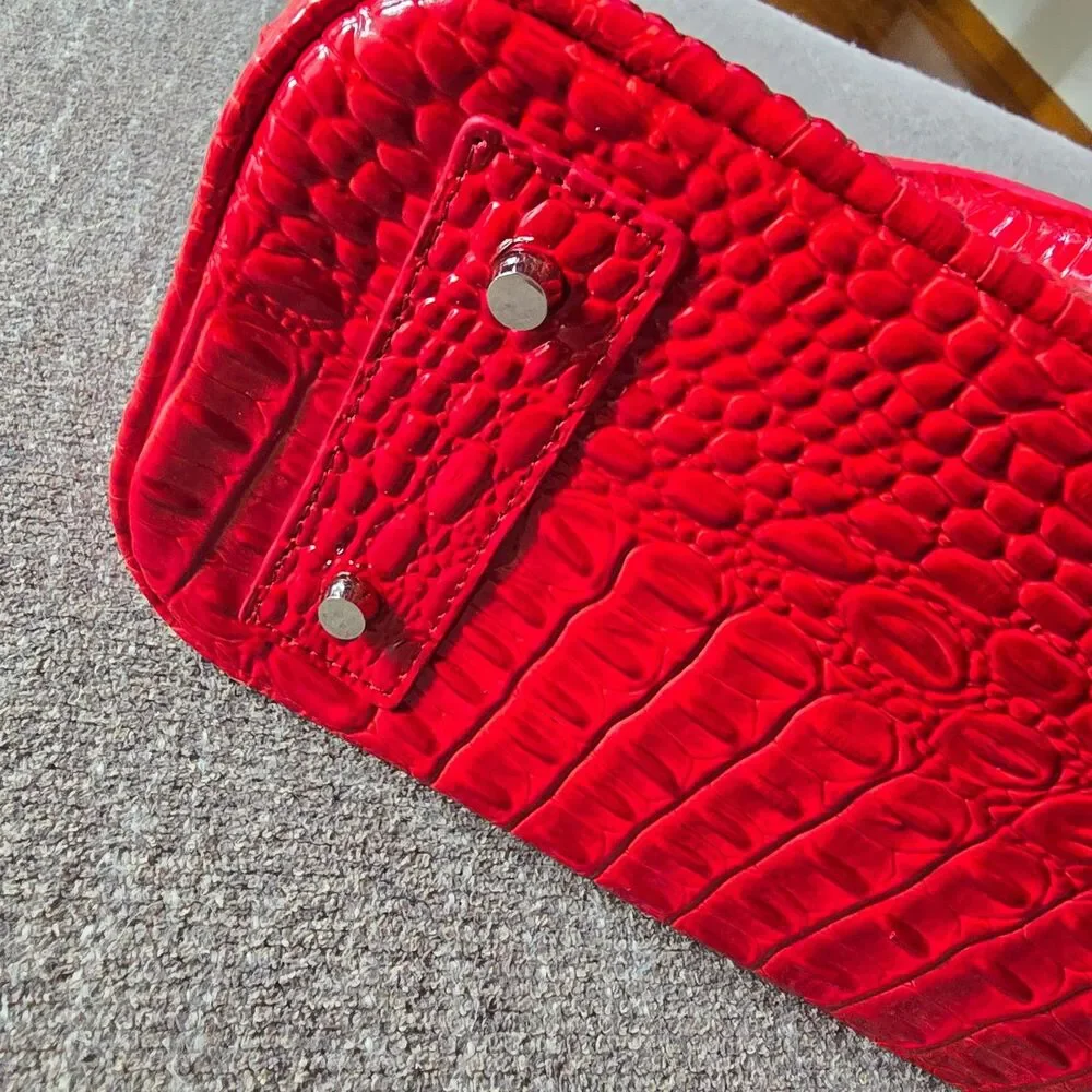 EUC STAUER Red Croc Embossed Hard Leather Handbag Purse Unused Clean animal